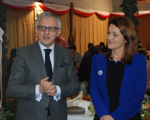 Oficjalne otwarcie Polskiego Stoiska Narodowego podczas Salon des Vacances w Brukseli, na Artur Harazim Ambasador Polski w Belgii, Dominika Szulc Dyrektor ZoPOT w Brukseli