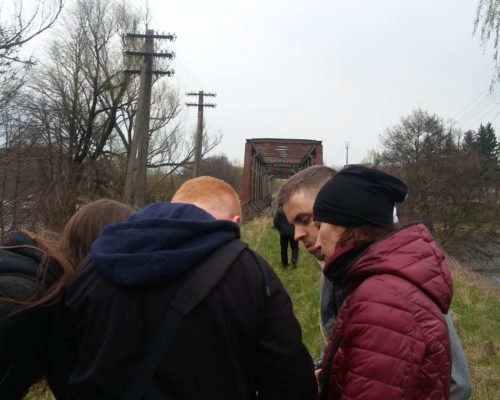 zwiedzanie schronu przy moście kolejowym w Mikołajkach__